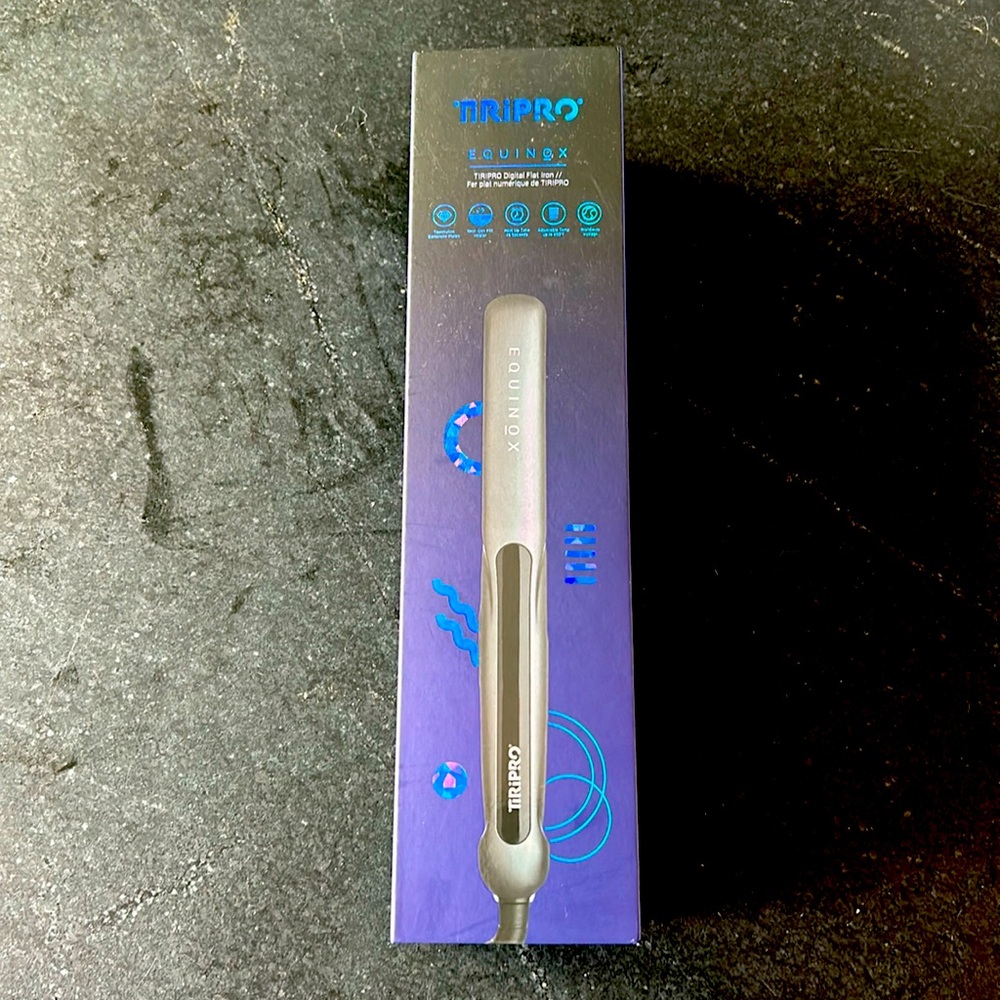 Tiri Pro Equinox Digital 1.25” Professional Flat Iron
